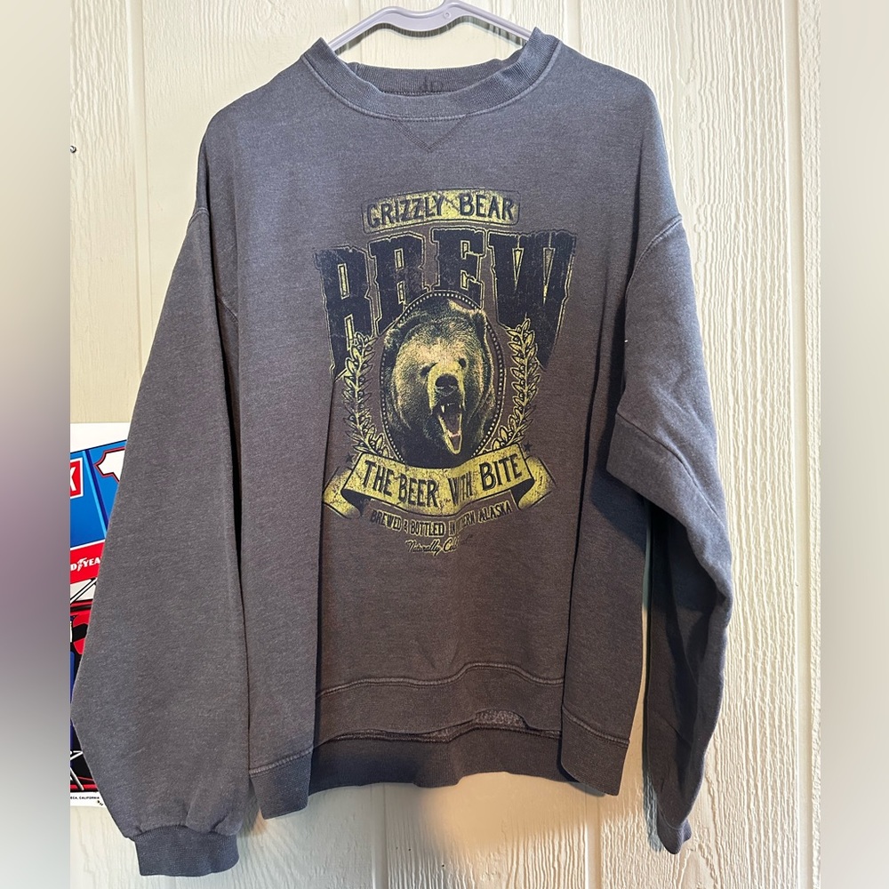 Early 2000s Crewneck